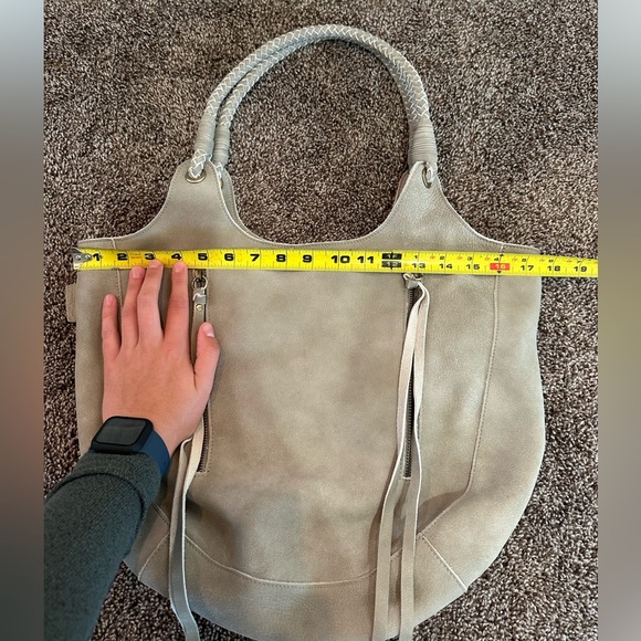 CHEN & DERINGTON | Women’s Shoulder Purse - Picture 3 of 9